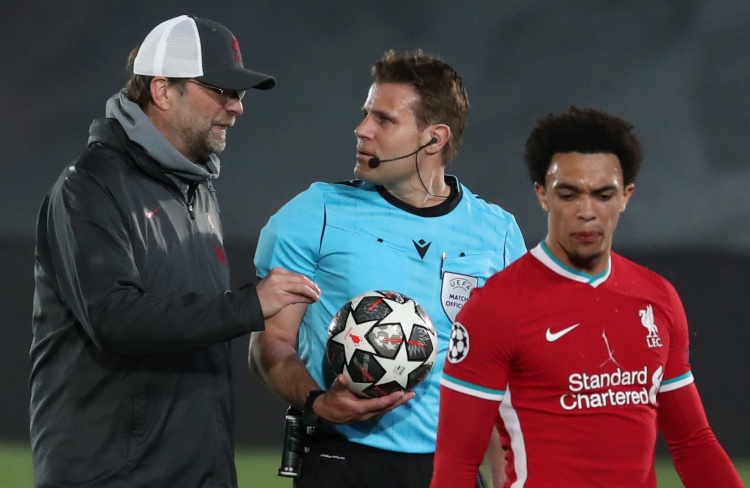 首尔外援亚赞：祝贺海港夺冠；只要团结一致就一定会有好结果（首尔外援亚赞：恭喜海港加冕冠军，团队齐心终有好结果）