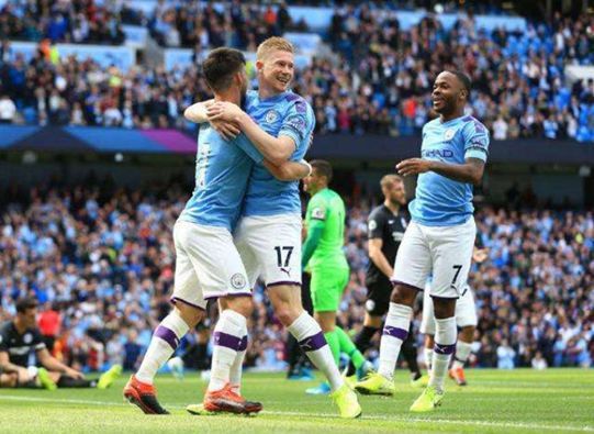 难阻失利！鲍尔全场投篮27中12，得到34分8板9助1断（无力回天！鲍尔27投12中轰下34分8板9助1断仍难救主）