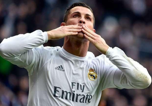 世纪级对决，两大球王又碰头（巅峰对决：两大球王再度相逢）