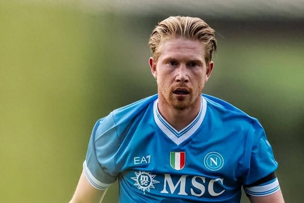 争四格局大乱，曼联3场不败，积分追平切尔西，与欧冠区只差1分（英超争四再起波澜：曼联近3战不败，积分追平切尔西，距欧冠区仅1分）