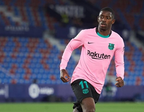 费内巴切门将利瓦科维奇自租借加盟赫罗纳以来，还没...（自租借加盟赫罗纳后，费内巴切门将利瓦科维奇至今仍未...）