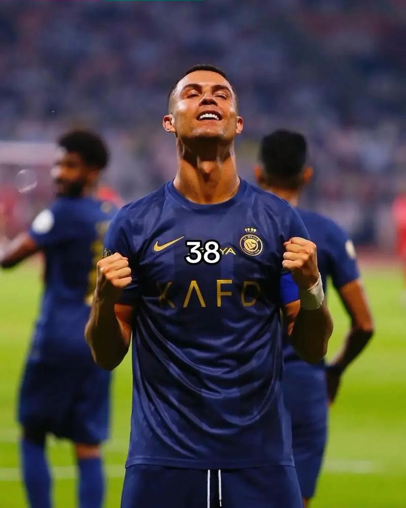 斯帕莱蒂：尤文要像真正的狮子，即便面对小老鼠也要全力以赴（斯帕莱蒂：尤文要像真狮，打弱队也要全力以赴）