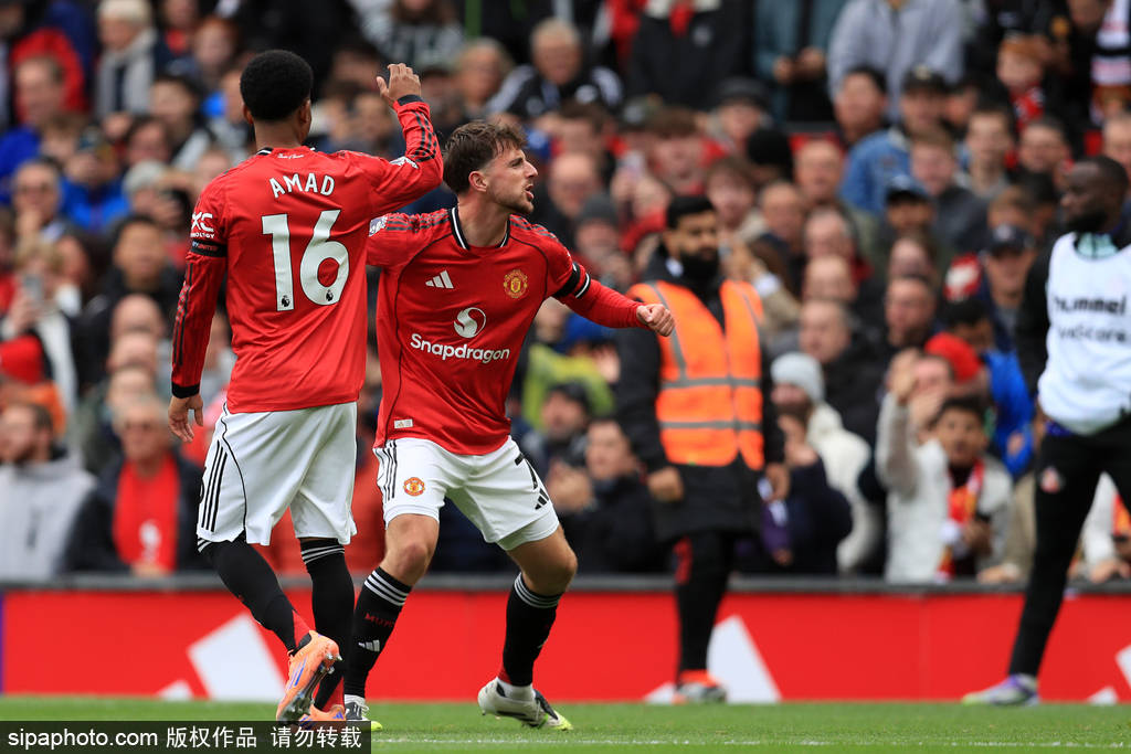 范德萨：经常和基耶利尼讨论尤文；希望库普再次证明自己价值（范德萨：常与基耶利尼聊尤文，盼库普再度展现身价）